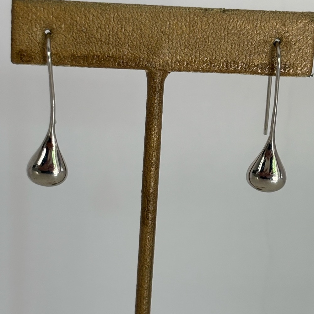 LOFT Shiny Silver Teardrop Earrings